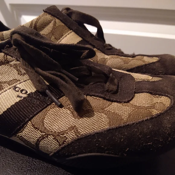 Coach Brown Sneakers Size 8 - Picture 3 of 6